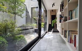B&B A Côté du Cinquantenaire